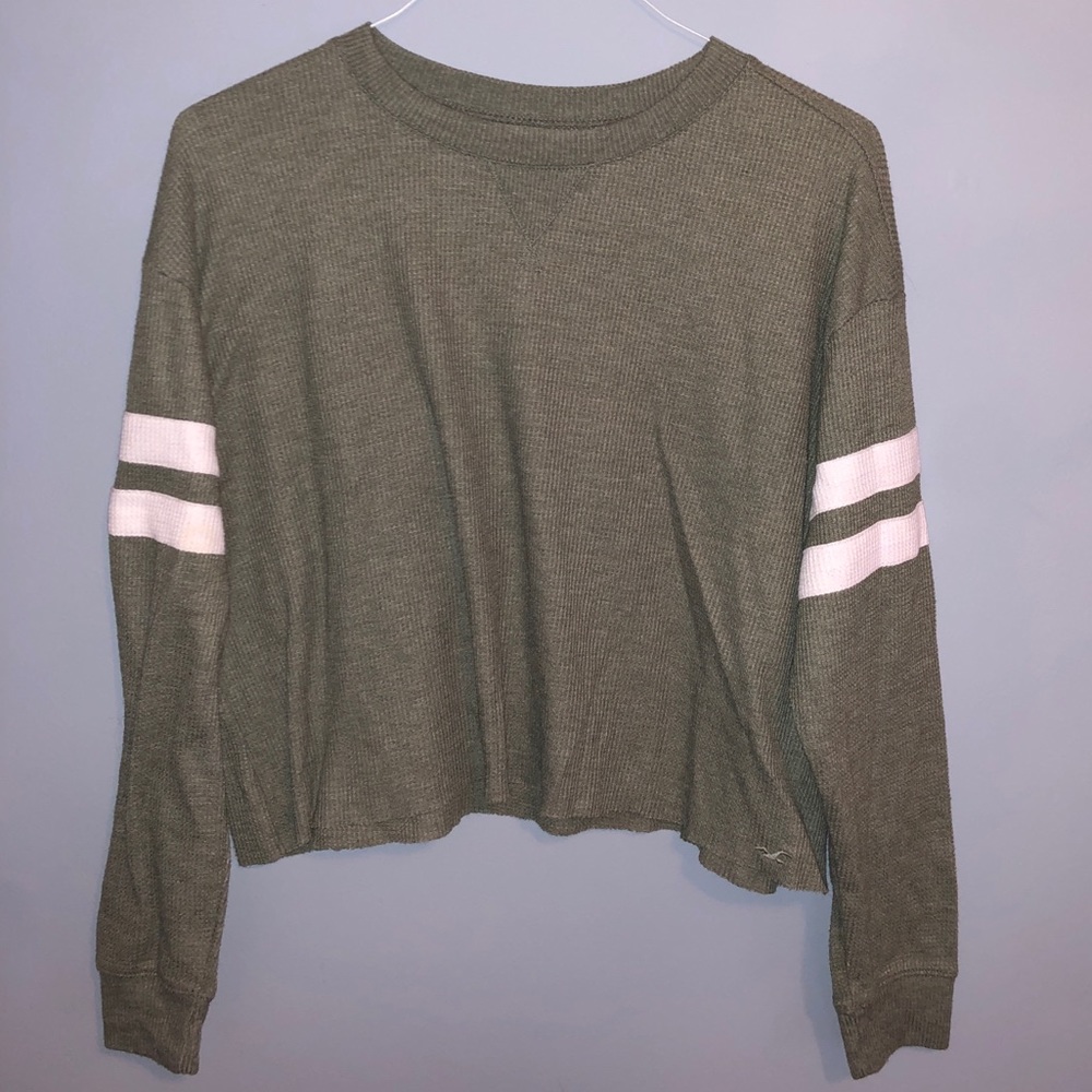 Must have long sleeve tee